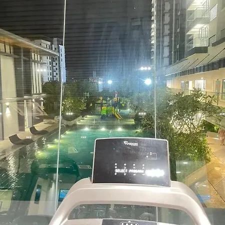 Kl Sunway Velocity 1-5Pax Connected To Mall & Mrt Kuala Lumpur Exterior photo